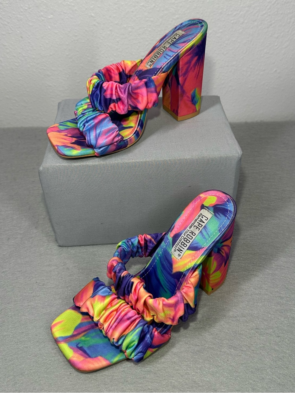 Cape Robbin "Rie Del" Neon Floral Chunky High Heels